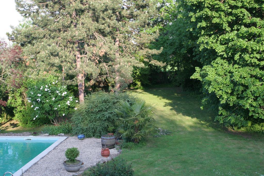 Bed and Breakfast Fleurs De Vignes Piscine Montagny-lès-Beaune Exterior foto